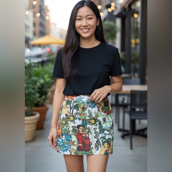 The Copper Closet Women’s Mini Skirt Size Large Multicolor Tropical Frida Kahlo - Picture 1 of 7